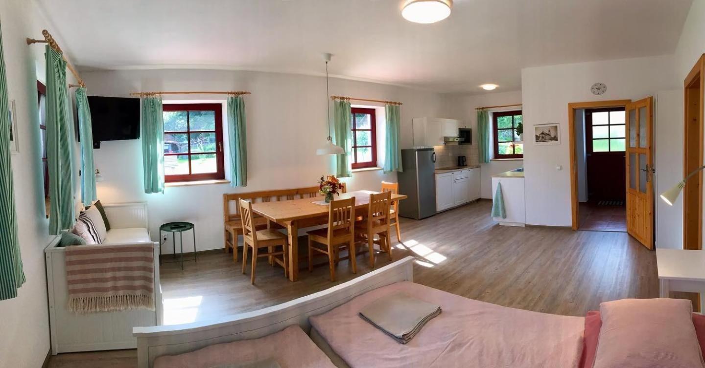 Praschlhaus Apartment Horni Plana